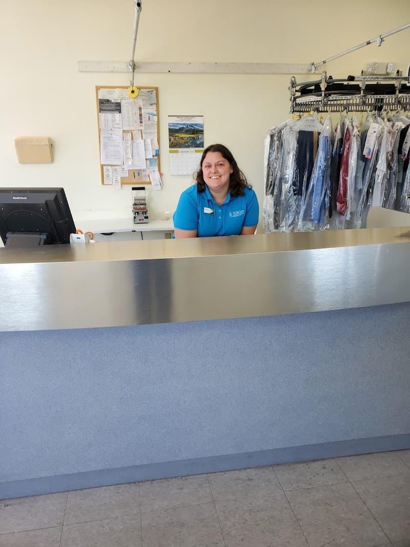 Sage Cleaners: Lithia/Fishhawk Dry Cleaners & Laundry Service gallery image 1