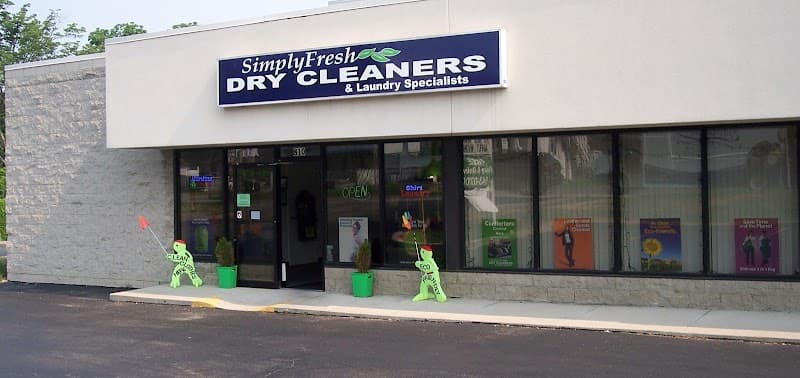 SimplyFresh Dry Cleaners & Laundry Specialists gallery image 13