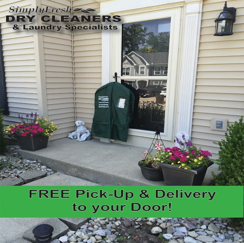 SimplyFresh Dry Cleaners & Laundry Specialists gallery image 7