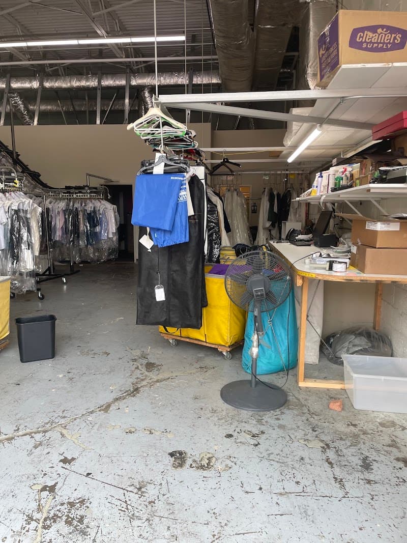 Parkway Custom Drycleaning gallery image 8