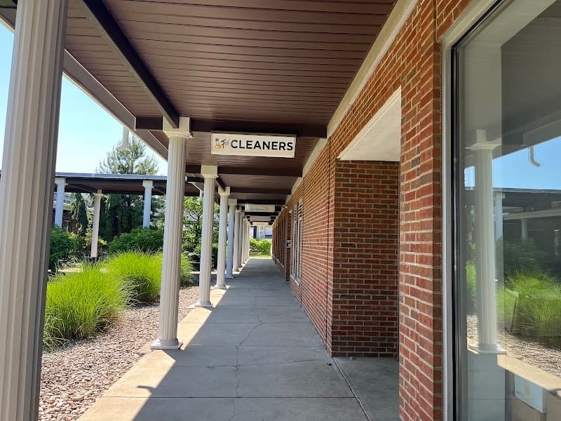 Fox Cleaners gallery image 1