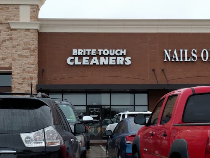Brite Touch Cleaners (Spring Green, Katy) gallery image 2