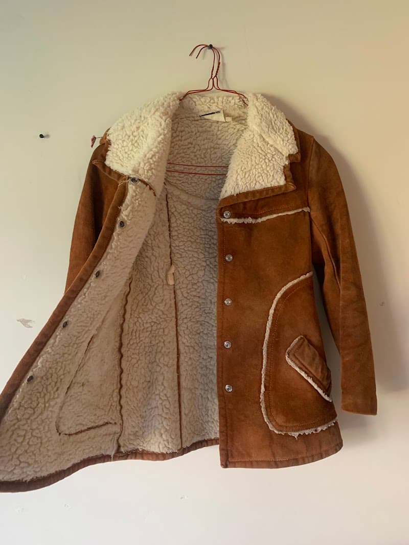 Red Hanger - Alpine/Highland gallery image 6