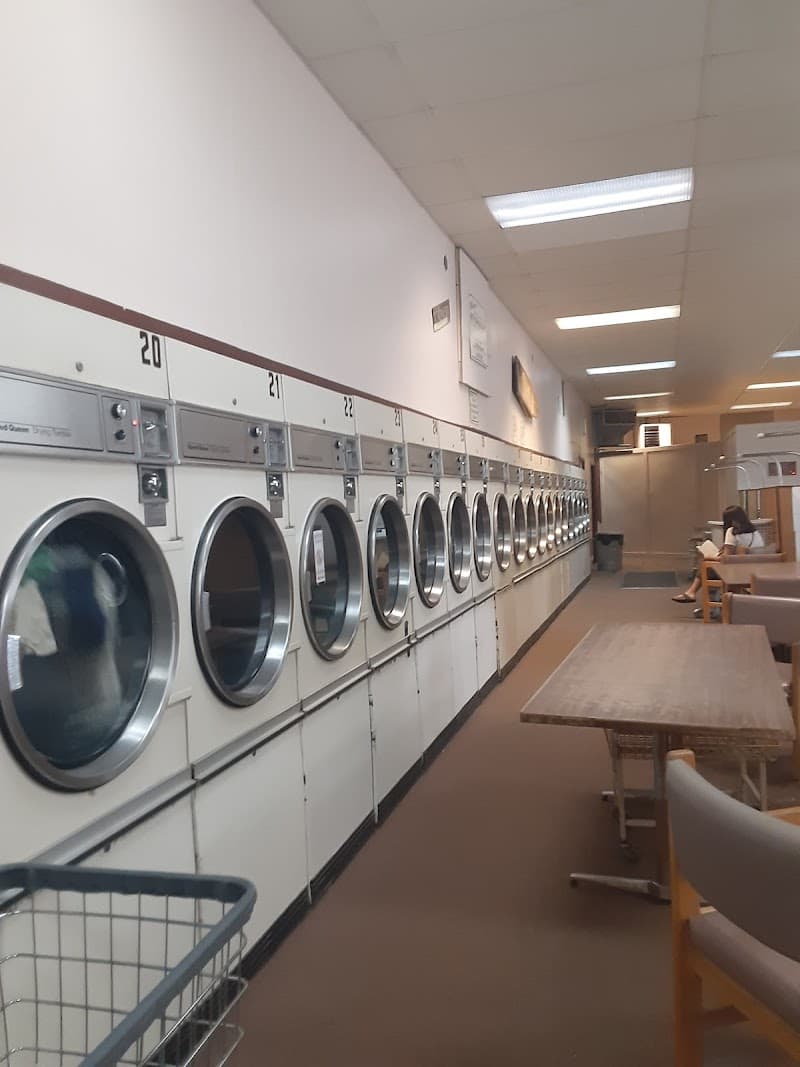 Fox Cleaners and Laundromat gallery image 10